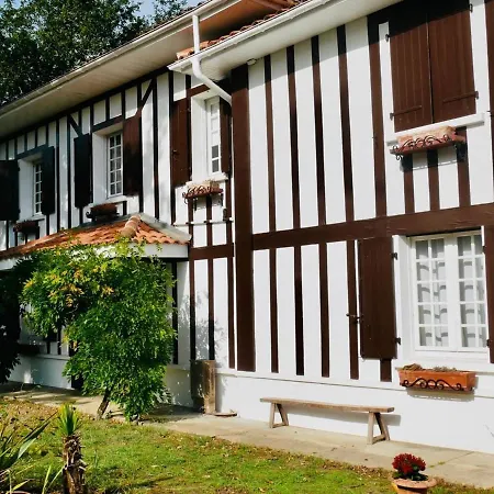 بيت للعطل Les Sables Landais Gourbera